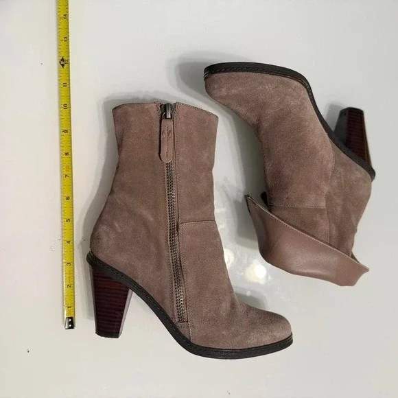 Luxury Rebel Taupe Suede Heeled‎ Ankle Boots | Euro 38.5 - Picture 2 of 7